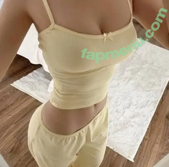 dpuw_ nude photo #0056 (maybe_pretty_ / patuwuu / zoya_maybe_pretty)