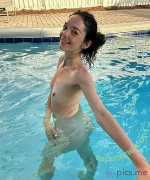 Dr.Emma Hall / Dr Emma Hall nude photo #0016