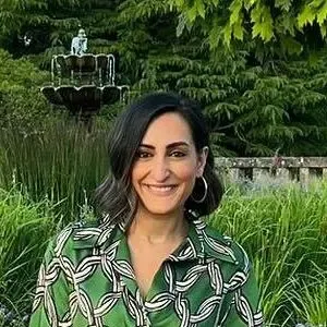 Dr Punam Krishan / drpunamkrishan nude photo #0015