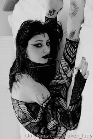 draken_lady / Lust Dragon / iamthedragonlady / yo-landi_black nude photo #0213