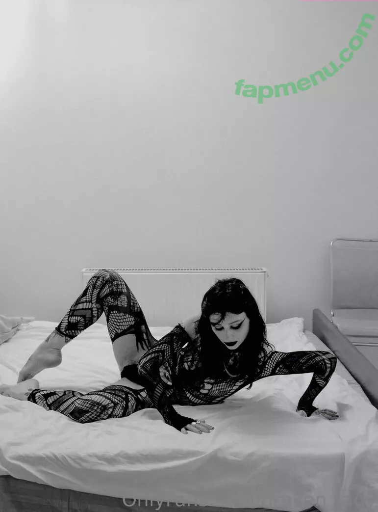 draken_lady nude photo #0110 (Lust Dragon / iamthedragonlady / yo-landi_black)