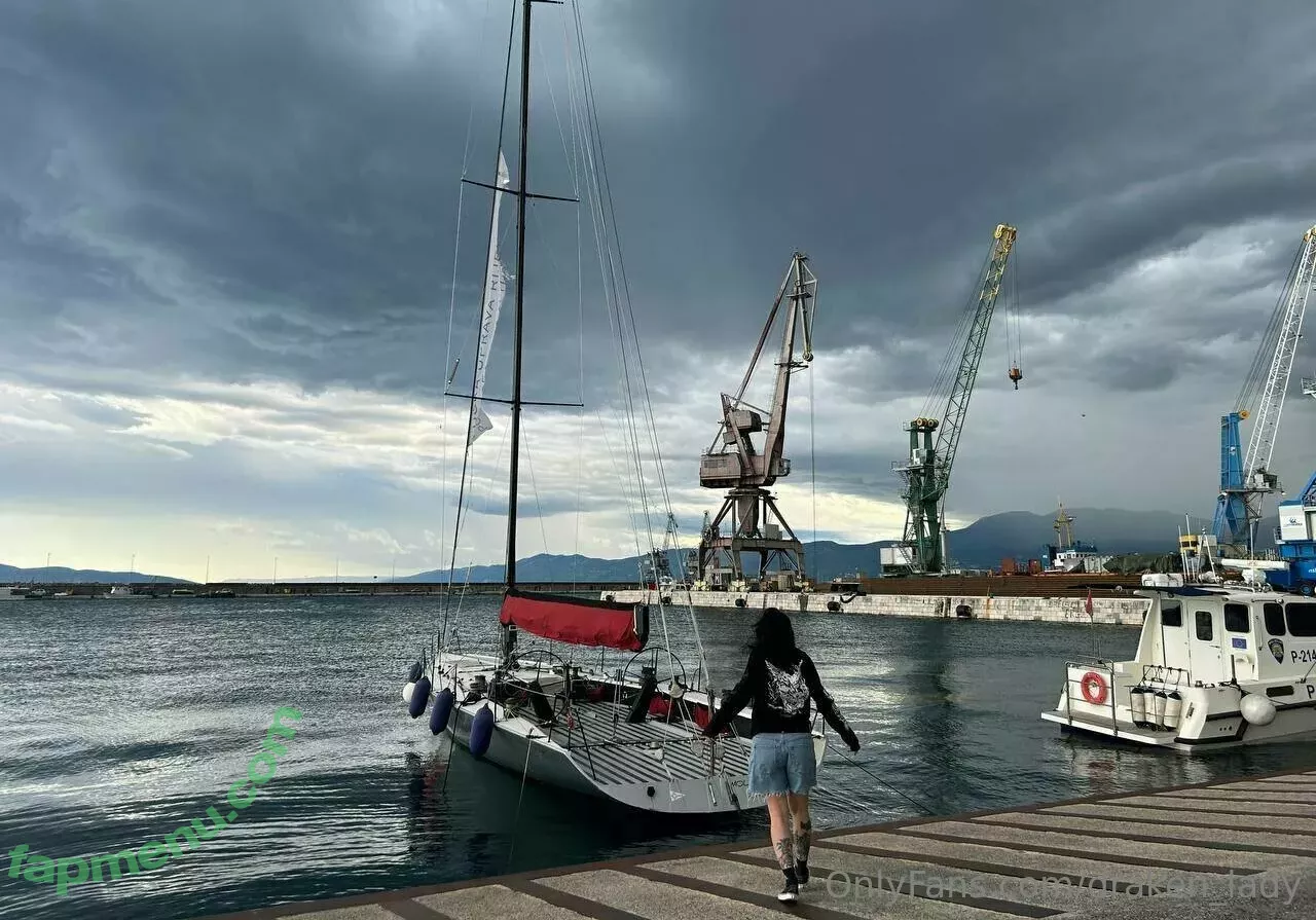 draken_lady nude photo #0158 (Lust Dragon / iamthedragonlady / yo-landi_black)