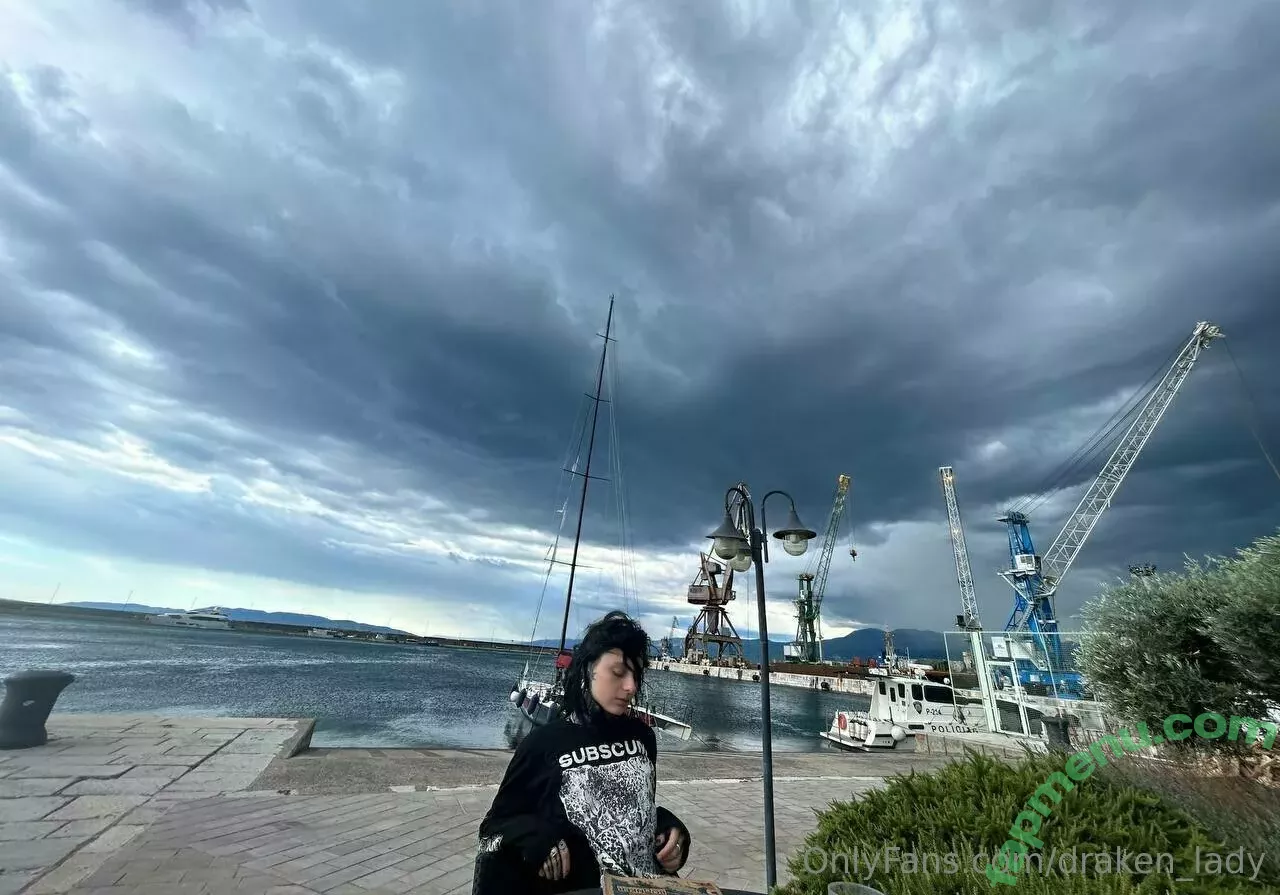 draken_lady nude photo #0159 (Lust Dragon / iamthedragonlady / yo-landi_black)