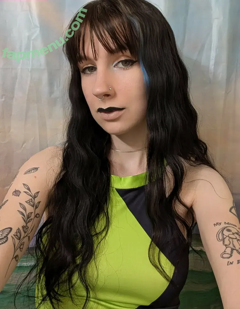 Dramaqueenlinx nude photo #0030 (Dramaqueenlinx)