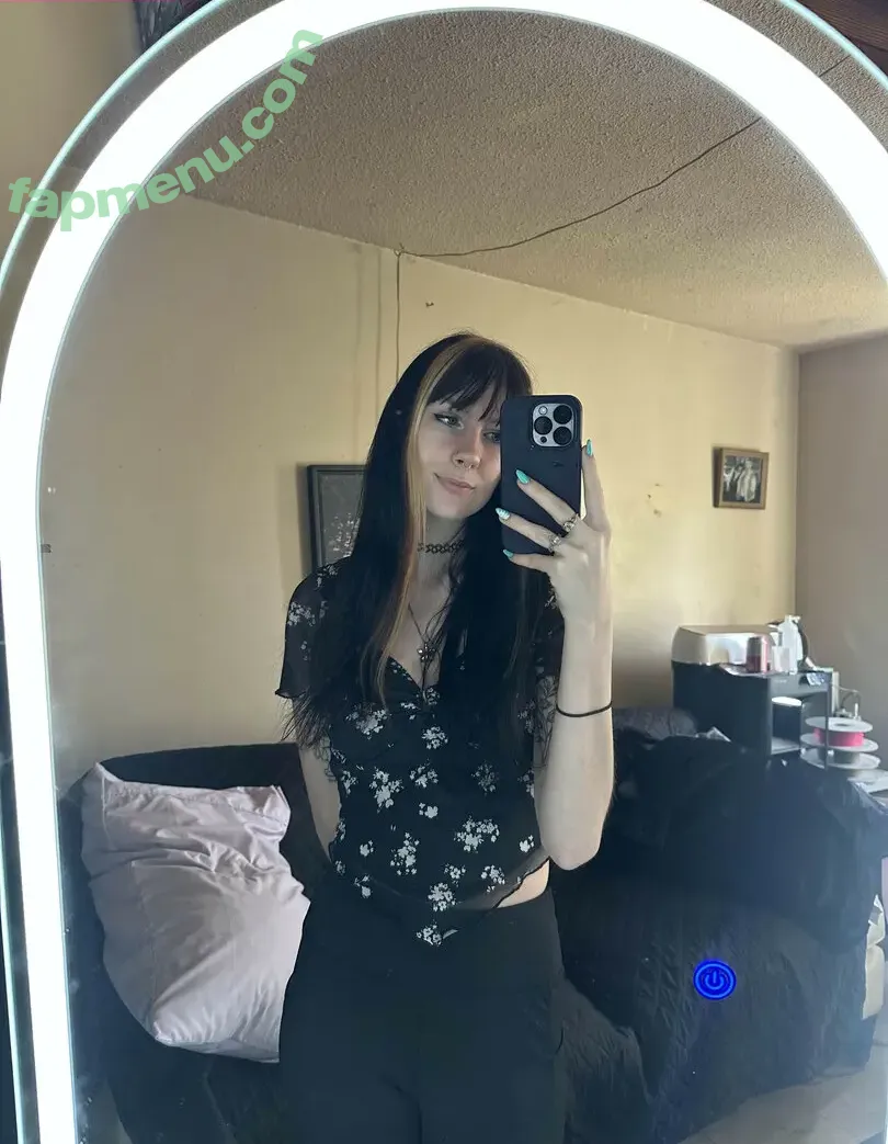 Dramaqueenlinx nude photo #0037 (Dramaqueenlinx)