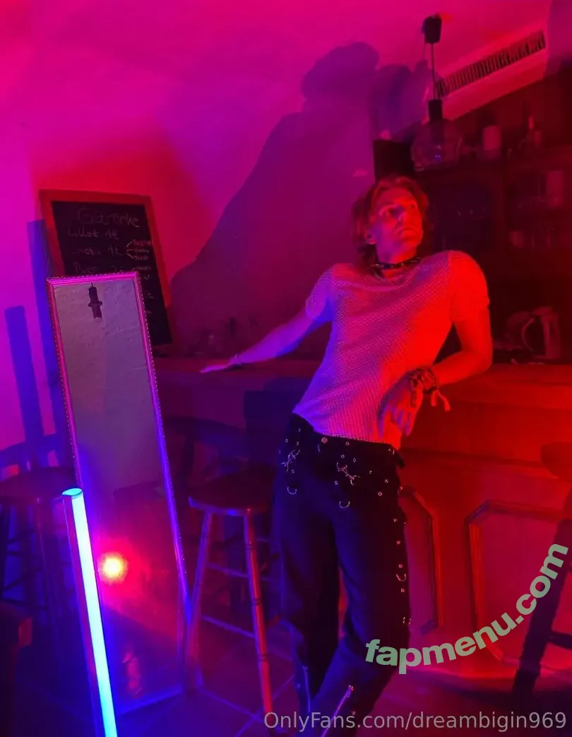 dreambigin969 nude photo #0079 (dreambig069)