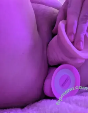  nude photo #0002