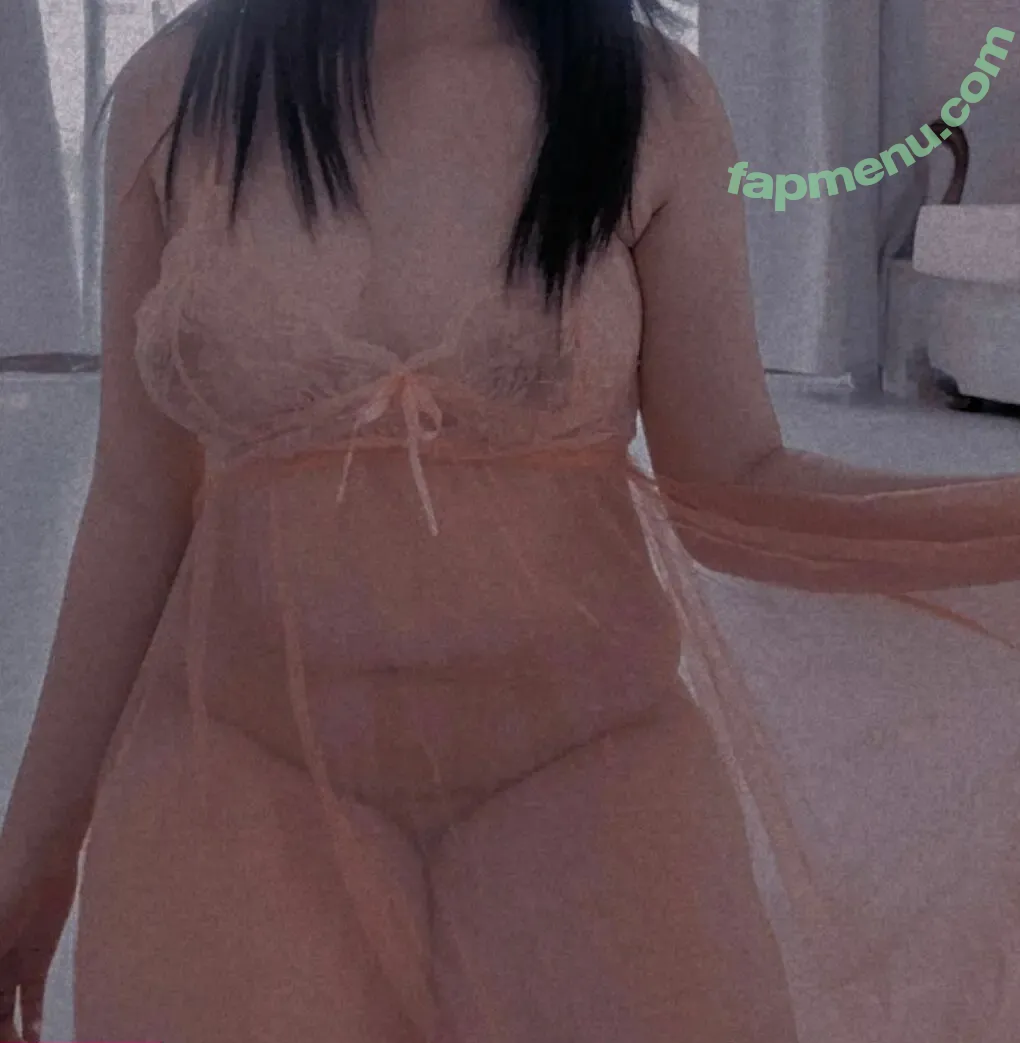 DreamyIzumiVA nude photo #0009 (DreamyIzumiVA)
