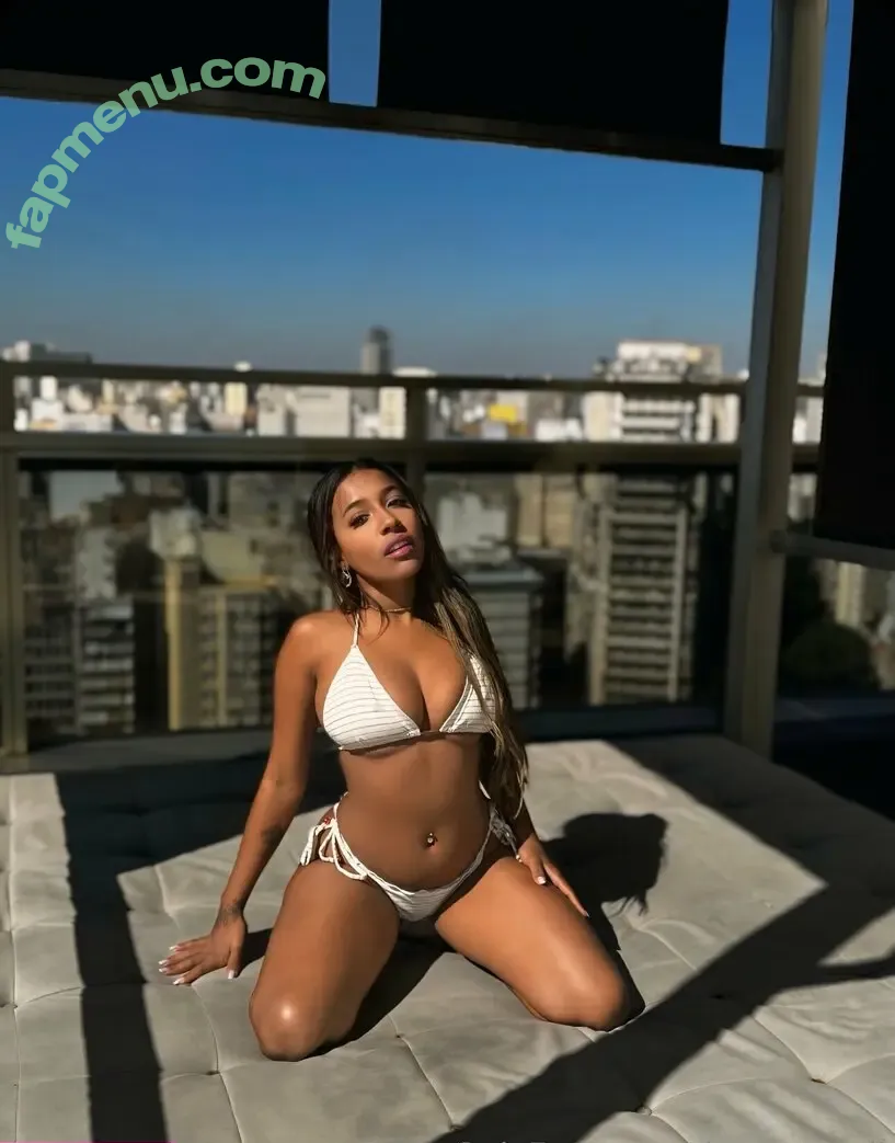 dreamymoli nude photo #0033 (dreamymoli)