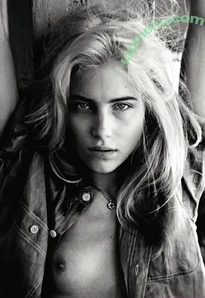 Dree Hemingway / dreelouisehemingway nude photo #0021