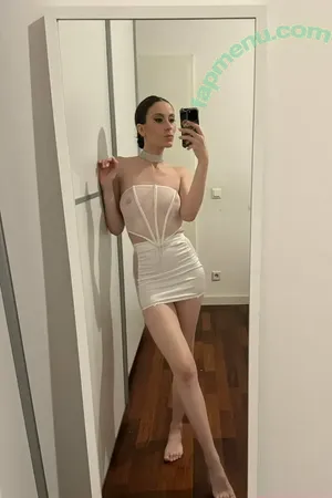 DresslessDi / cw / temptress.princess nude photo #0010