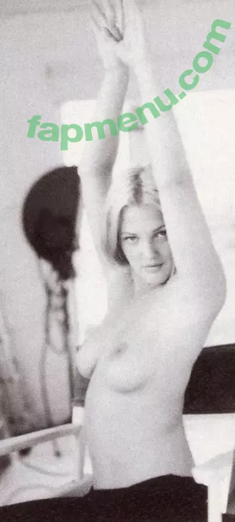 Drew Barrymore nude photo #0024 (DrewBarrymore)