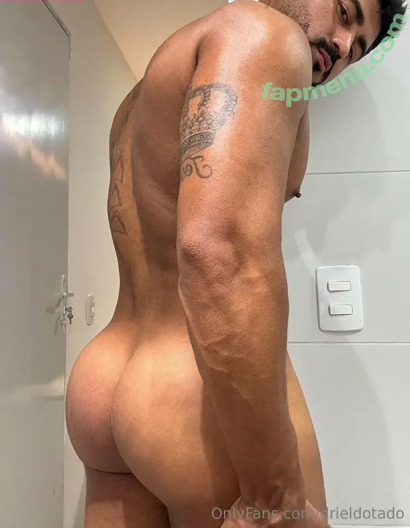 drieldotado nude photo #0039 (drieldotado)
