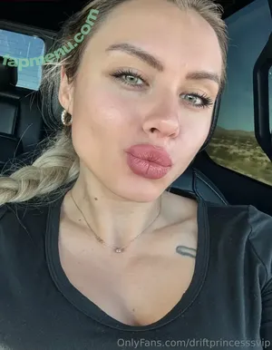 driftprincesssvip / lola__llee nude photo #0011