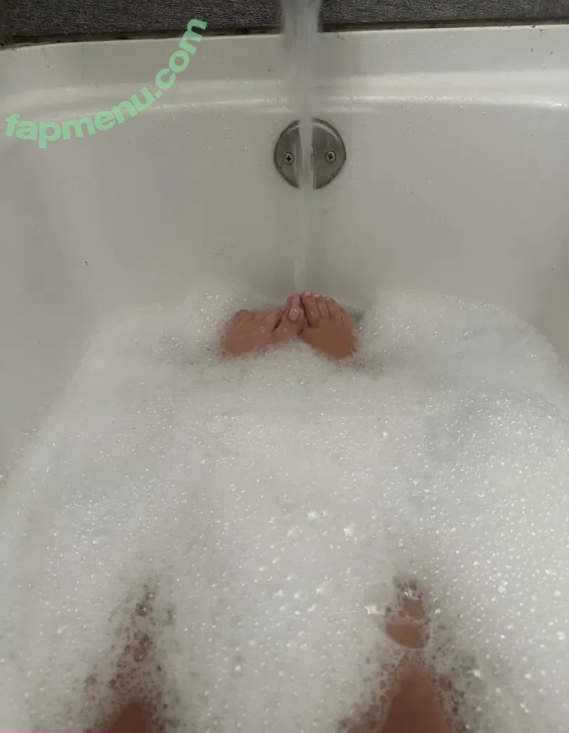 drippppinghoney nude photo #0013 (drippppinghoney)