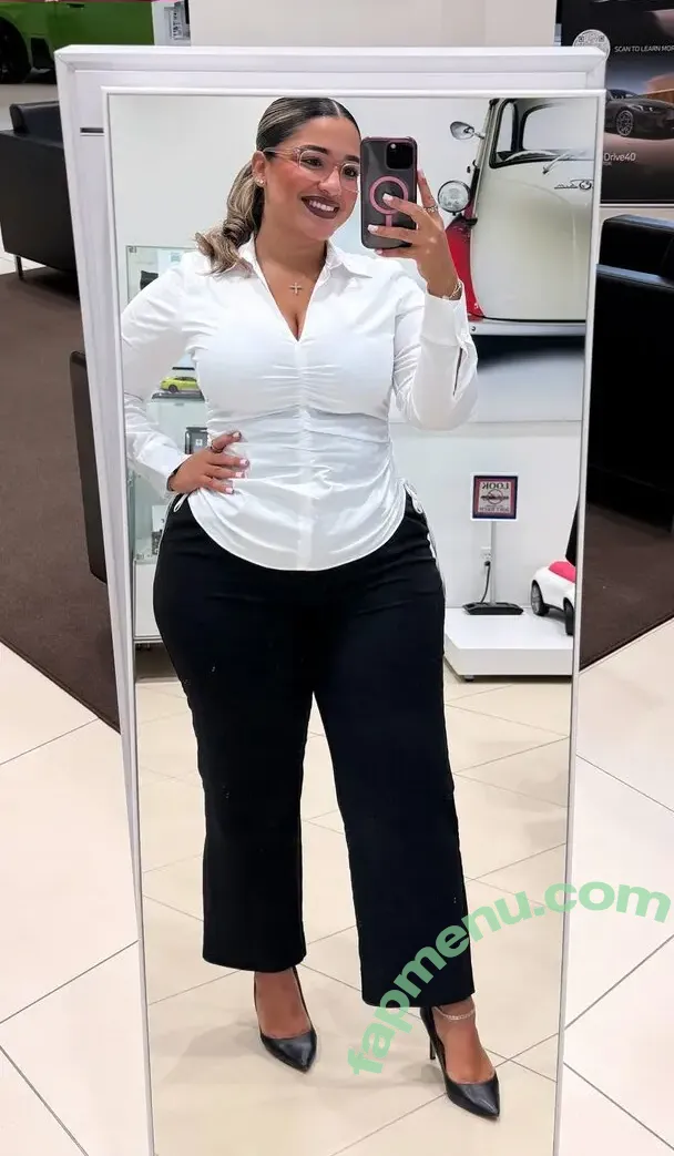 Drivewithisabella nude photo #0008 (Drivewithisabella)