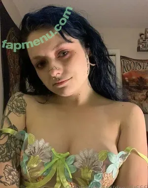 drooly / drooly666 / iceondaslit nude photo #0033