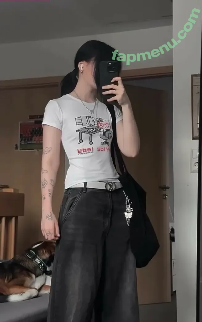 Drowsylio nude photo #0130 (Drowsylio)