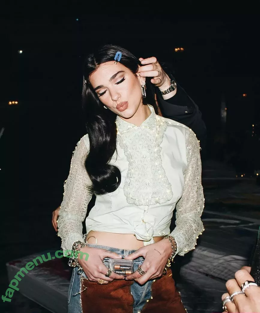 Dua Lipa nude photo #7531 (dualipa / newsong)