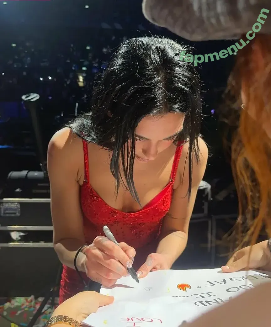 Dua Lipa nude photo #8046 (dua_lipa / dualipa)