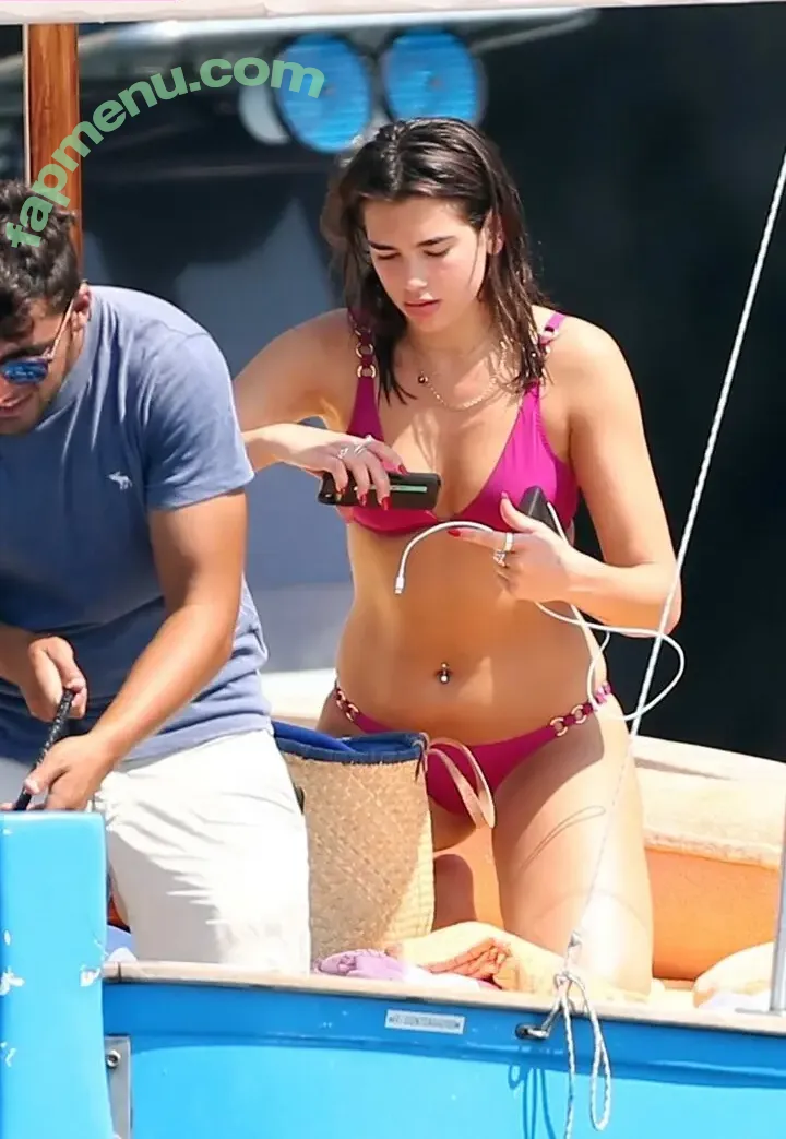 Dua Lipa nude photo #8088 (dua_lipa / dualipa)