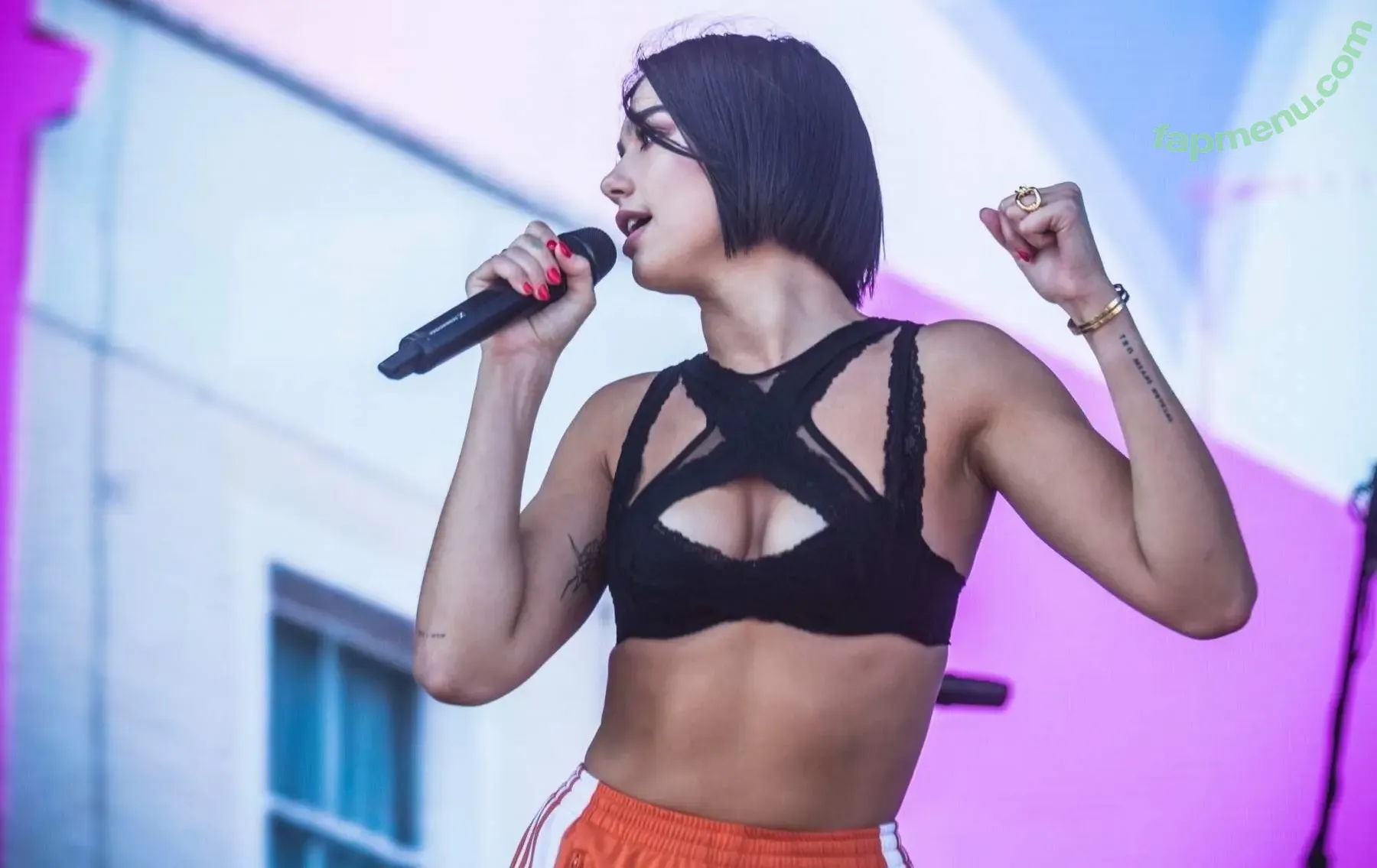 Dua Lipa nude photo #8233 (dualipa / newsong)