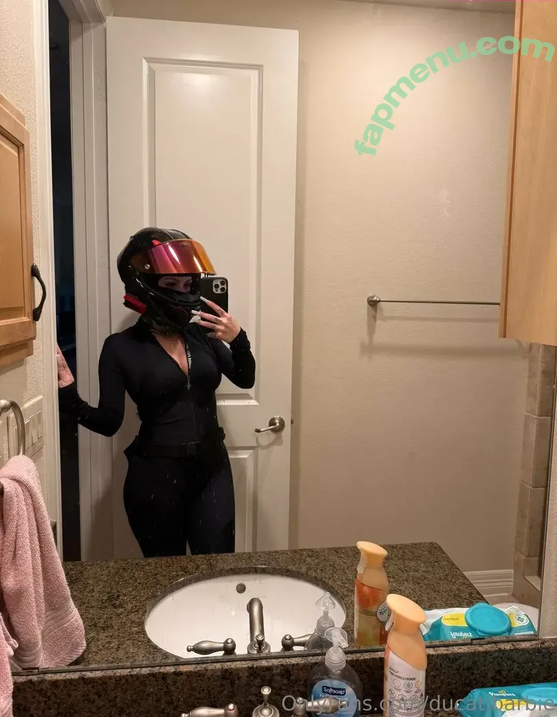 ducatibarbie nude photo #0092 (ducatibarbie)