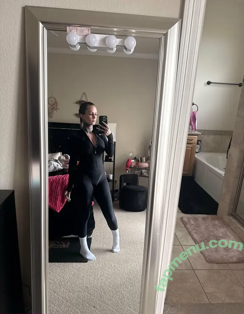 ducatibarbie nude photo #0098 (ducatibarbie)