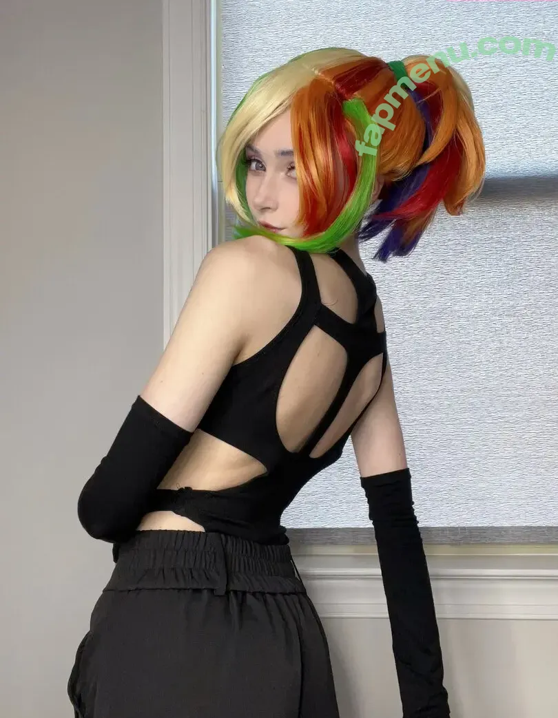 Duckie.Cos nude photo #0474 (Lexi / darlingducky / duckie_cos)