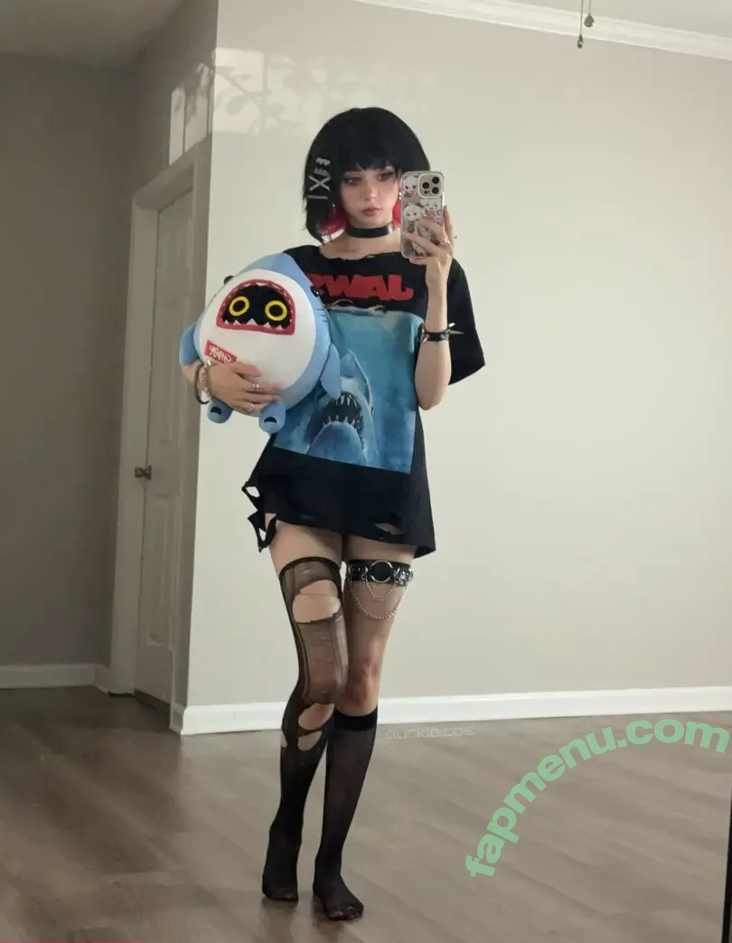 Duckie.Cos nude photo #0504 (Lexi / darlingducky / duckie_cos)