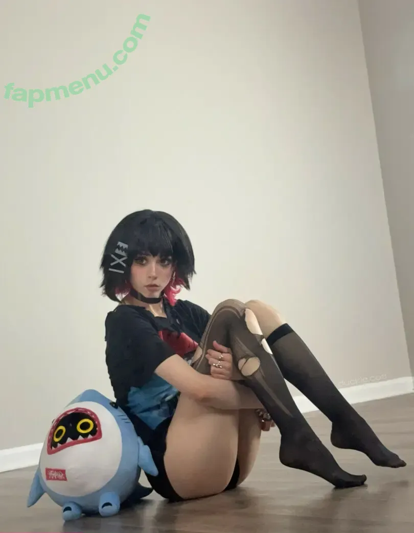 Duckie.Cos nude photo #0505 (Lexi / darlingducky / duckie_cos)