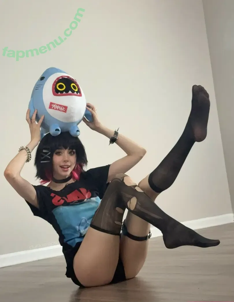 Duckie.Cos nude photo #0506 (Lexi / darlingducky / duckie_cos)