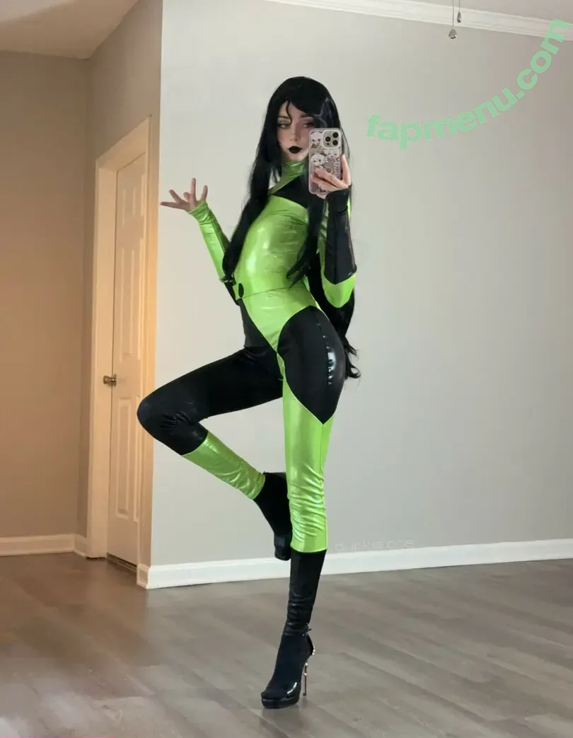 Duckie.Cos nude photo #0525 (Lexi / darlingducky / duckie_cos)