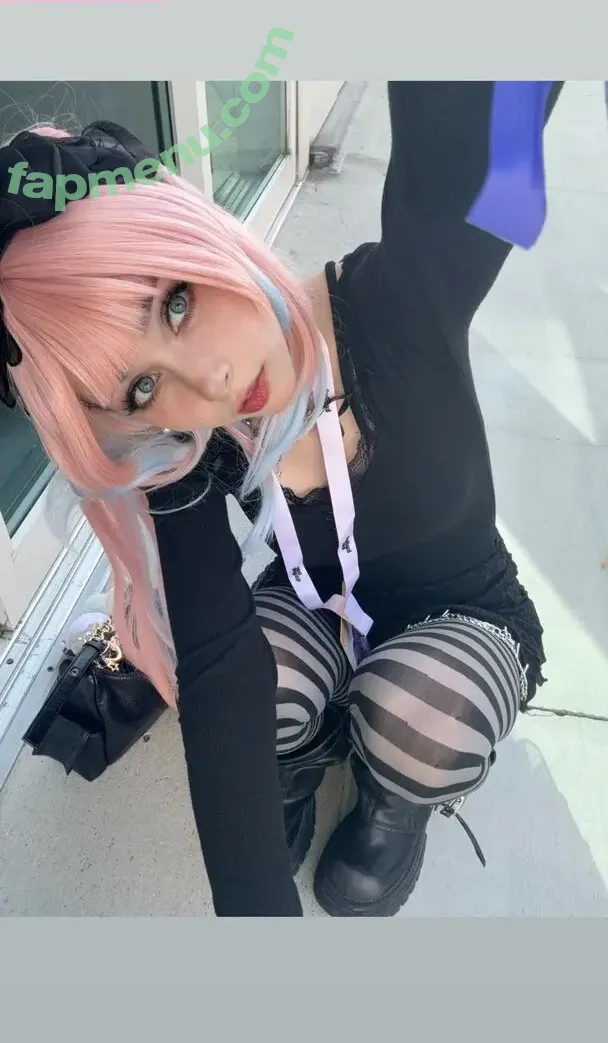 Duckie.Cos nude photo #0588 (Lexi / darlingducky / duckie_cos)