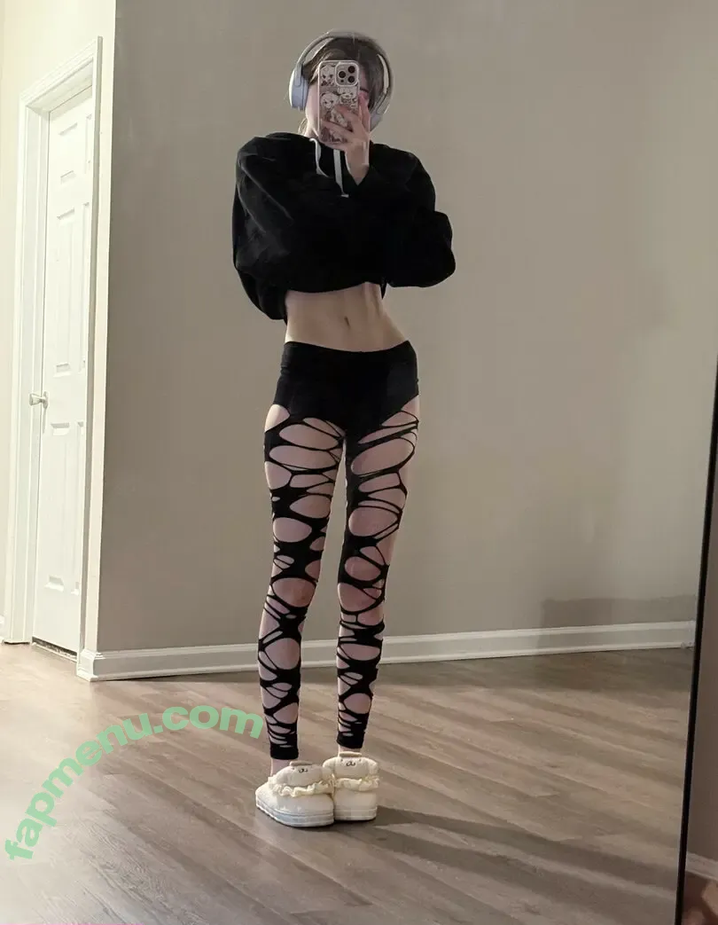 Duckie.Cos nude photo #0613 (Lexi / darlingducky / duckie_cos)