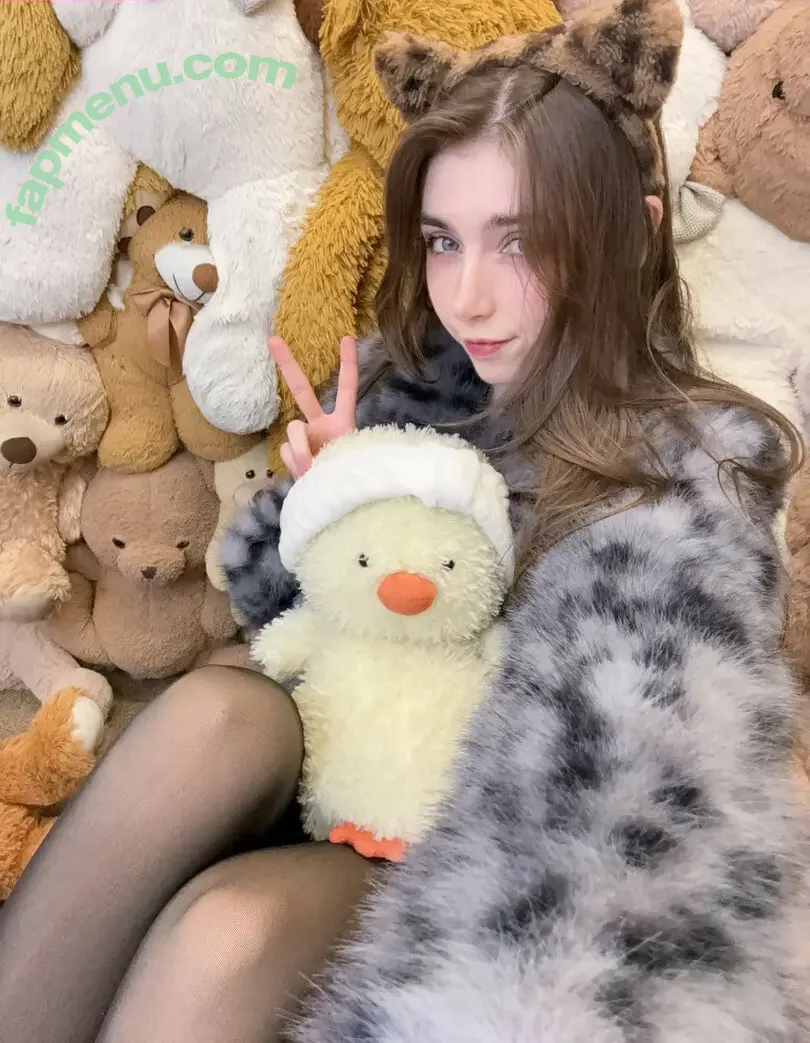 Duckie.Cos nude photo #0661 (Lexi / darlingducky / duckie_cos)