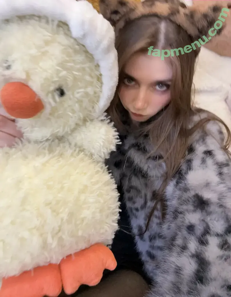 Duckie.Cos nude photo #0664 (Lexi / darlingducky / duckie_cos)