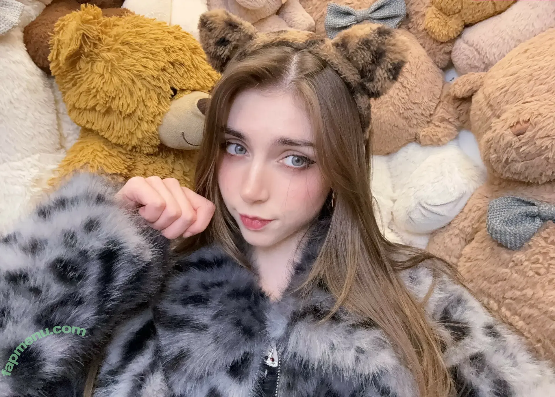 Duckie.Cos nude photo #0667 (Lexi / darlingducky / duckie_cos)