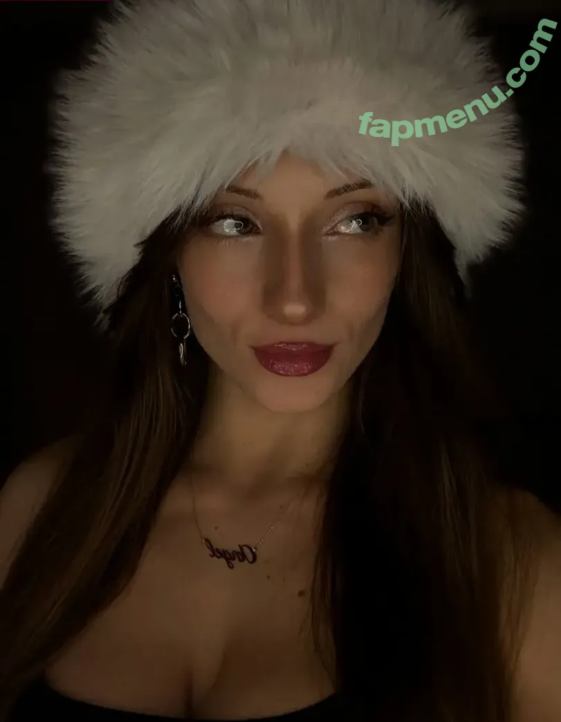 Duckiedoll nude photo #0050 (Duckiedoll)