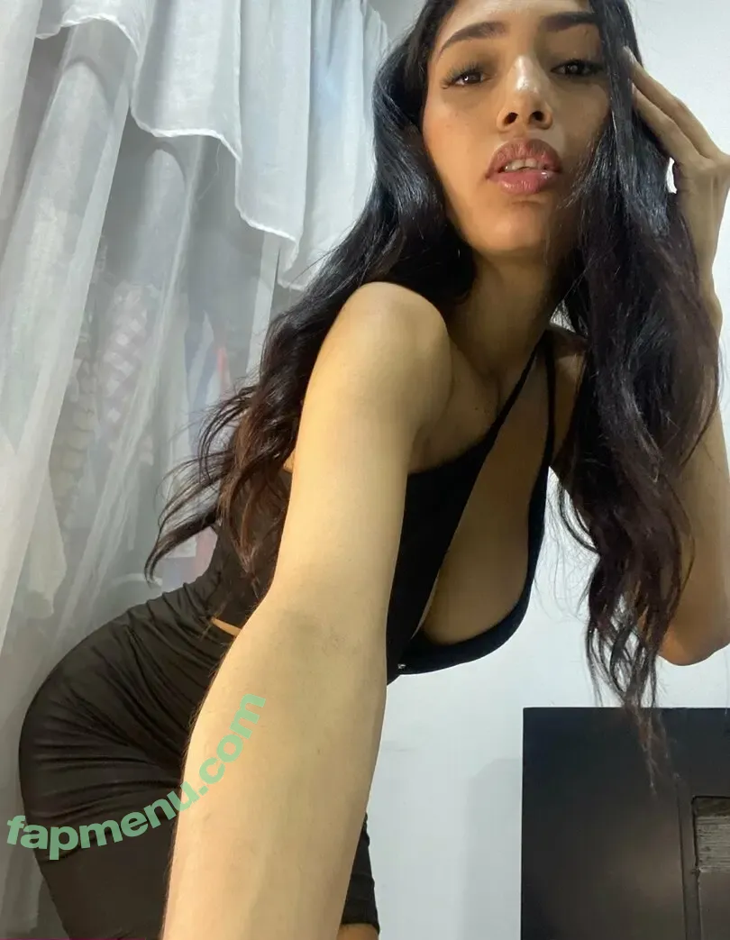 dulcemorenax nude photo #0002 (dulcemorenax.2022)