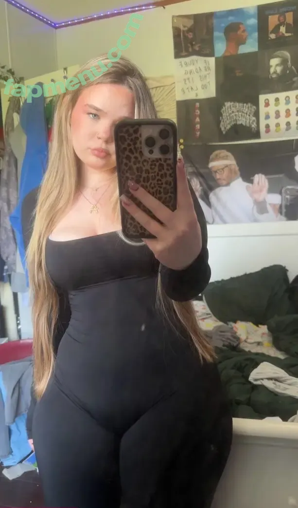 Dulyiis nude photo #0076 (Amelia.yeahh / Amslka6)