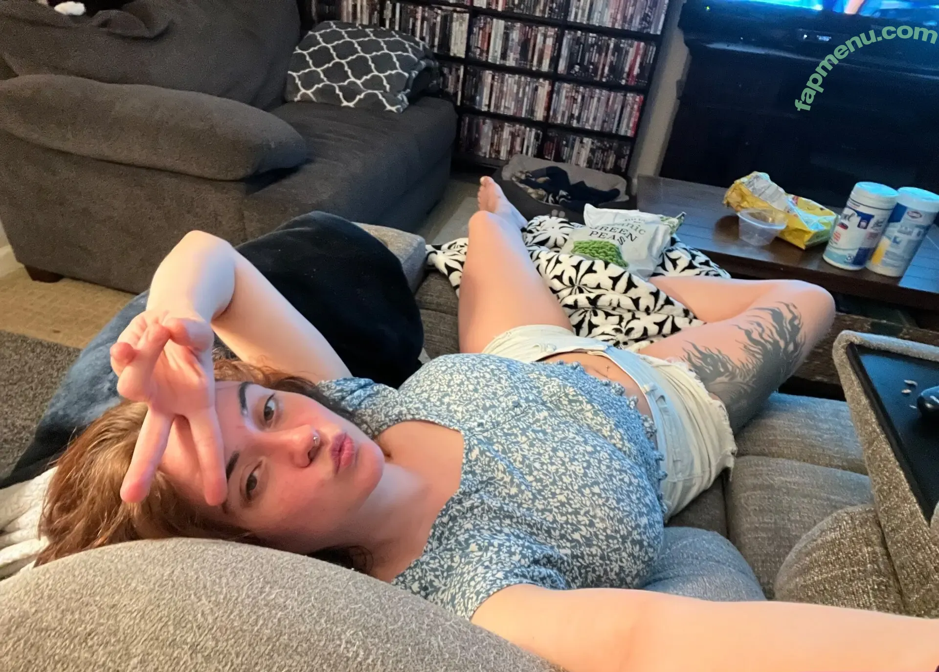 dumbbitchmurphy nude photo #0041 (dumbbitchmurphy)