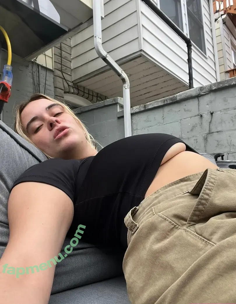 dumbbitchmurphy nude photo #0046 (dumbbitchmurphy)