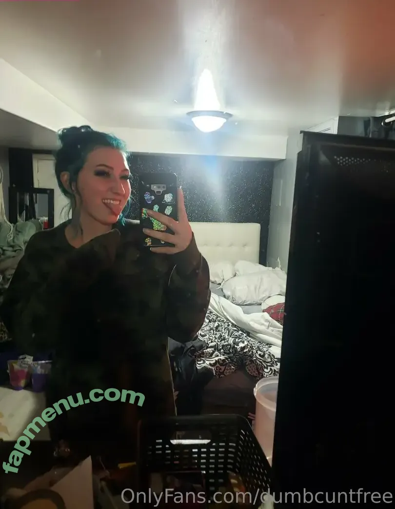 dumbcuntfree nude photo #0037 (dumbcuntfree)