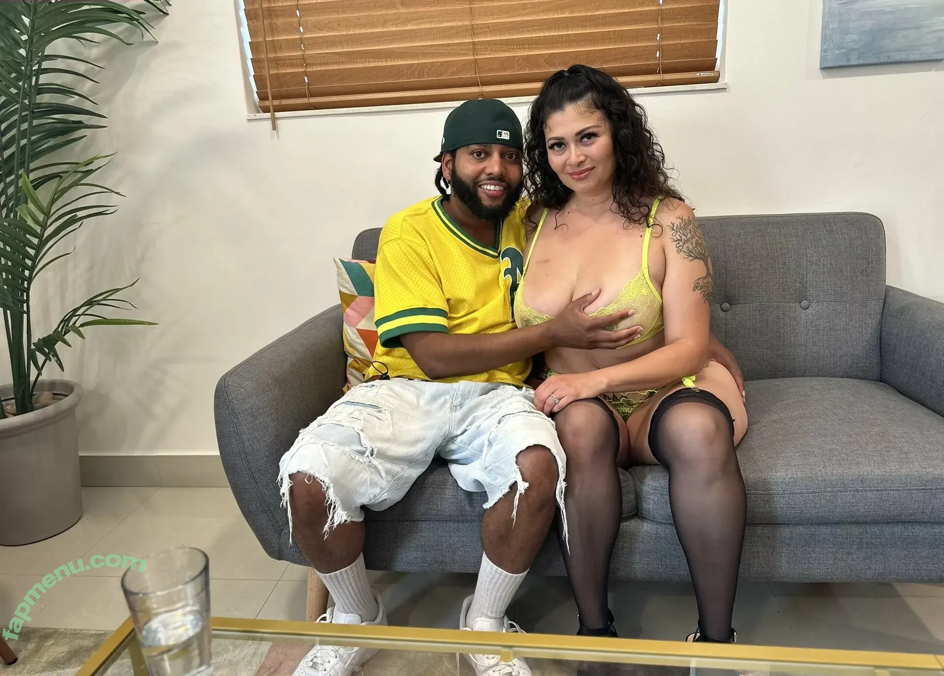 Dunken_Hina nude photo #0076 (Texasmilfpov)