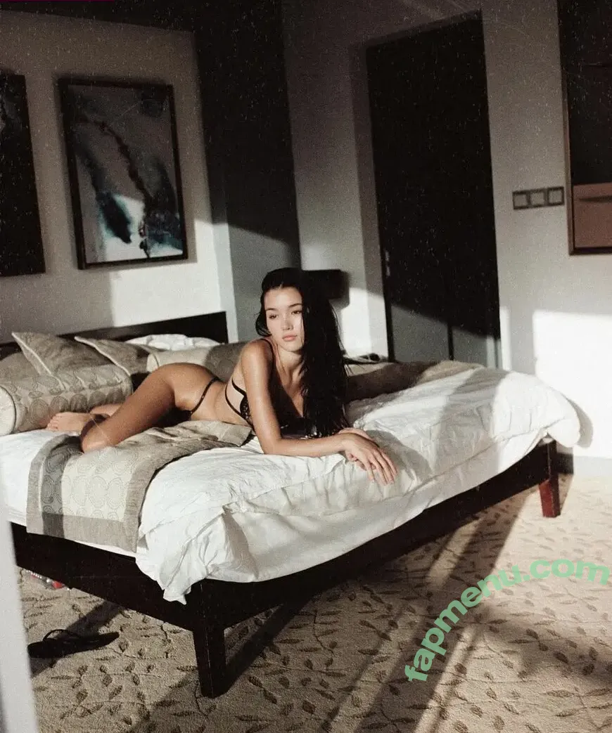 Dunya Navabi nude photo #0007 (dunyanavabi)