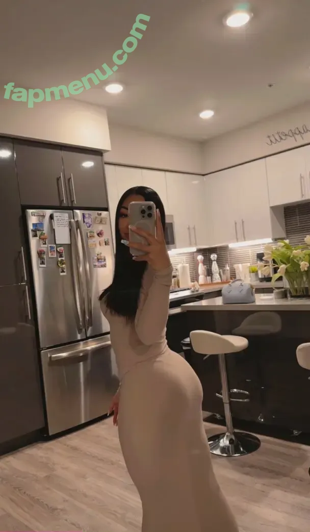 Duongerz nude photo #0004 (Duongerz)