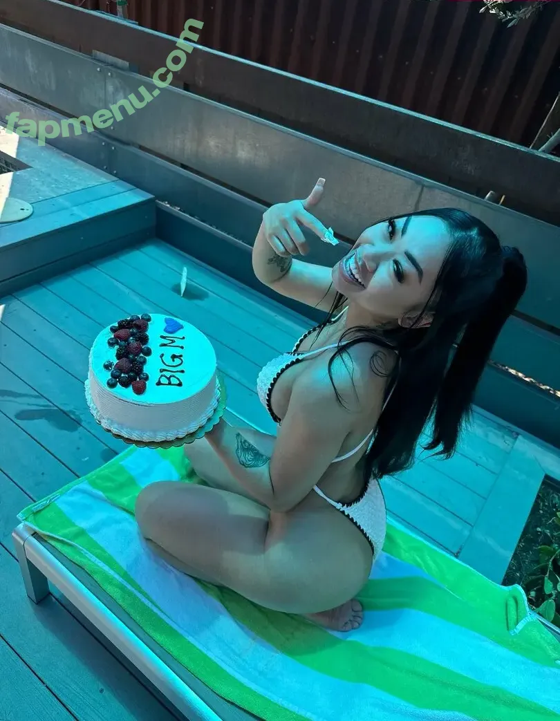 Duongerz nude photo #0007 (Duongerz)
