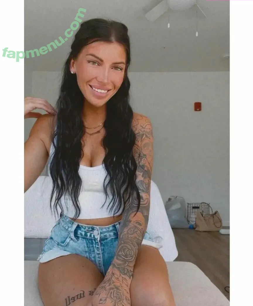 Duramax Princess nude photo #0010 (Mariah Davis / duramaxprincess___ / duramaxprincessss)
