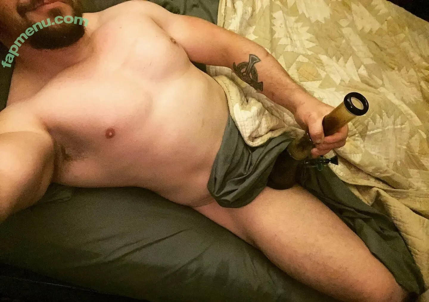 dustin.fit-ish nude photo #0022 (dustinwilson.fit.ish)